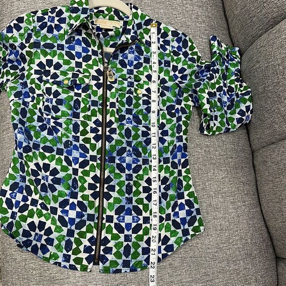 MICHAEL Michael Kors Rolled Up Sleeve Petite Zip Up Top - Picture 12 of 15